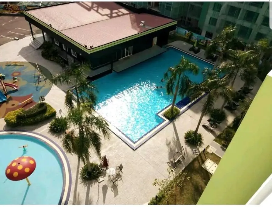 Ipoh Manhattan Waterpark Safari-12Pax Malaysia