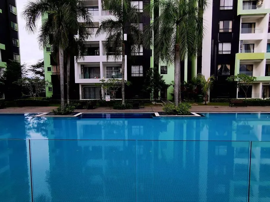 Ipoh Manhattan Waterpark Safari-12Pax Apartment