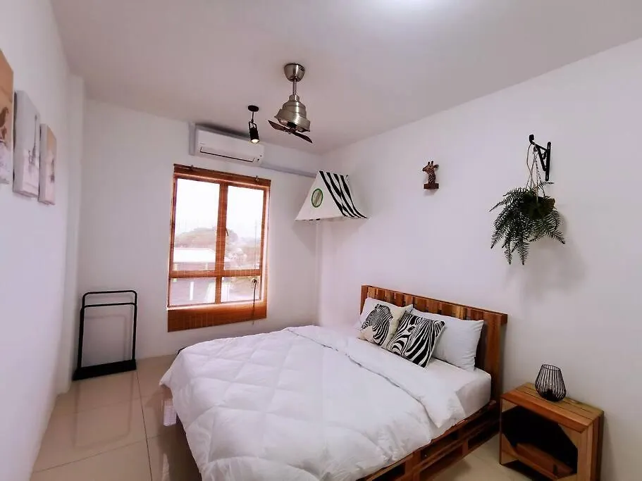 Ipoh Manhattan Waterpark Safari-12Pax Apartment